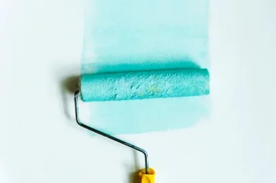 Peinture intérieure à Compains — murs, plafonds et boiseries